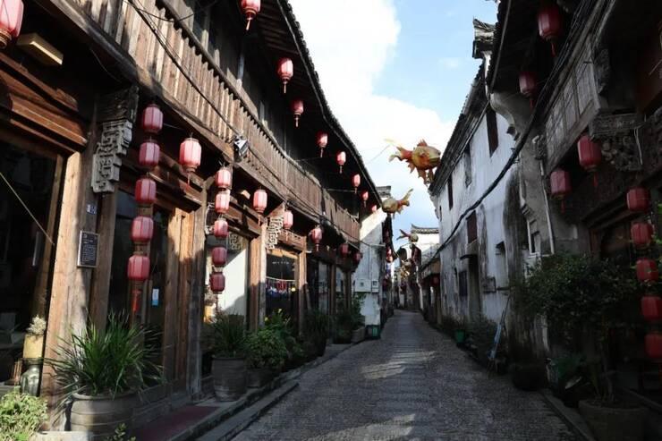 竞技游戏